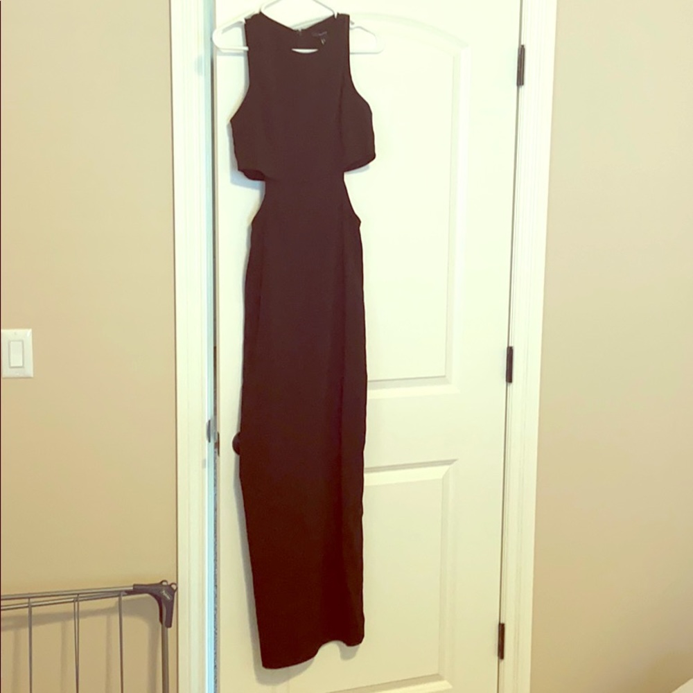 Last chance! Black side cut out long dress